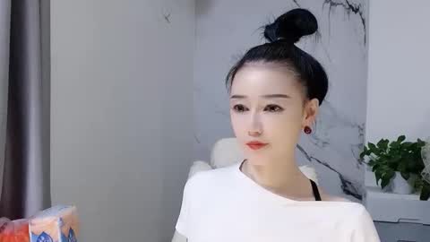 Snapshot of happysweety1688 chatting on October 4, 11:58 pm happysweety1688 online show from October 4, 11:58 pm