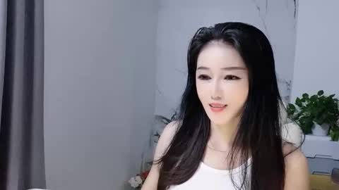 Snapshot of happysweety1688 chatting on October 17, 6:05 am happysweety1688 online show from October 17, 6:05 am