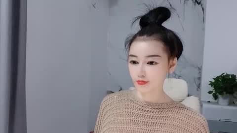 Snapshot of happysweety1688 chatting on December 2, 7:25 am happysweety1688 online show from December 2, 7:25 am