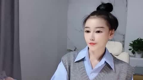 Snapshot of happysweety1688 chatting on December 4, 5:43 pm happysweety1688 online show from December 4, 5:43 pm