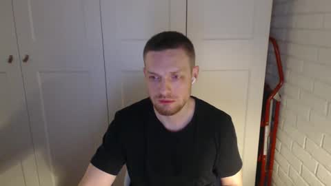 happyvelvetpaw online show from January 15, 12:48 am