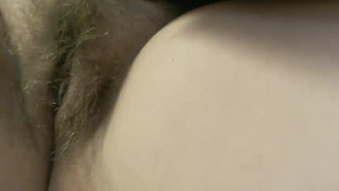 Snapshot of happyyuma chatting on October 23, 1:21 pm happyyuma online show from October 23, 1:21 pm