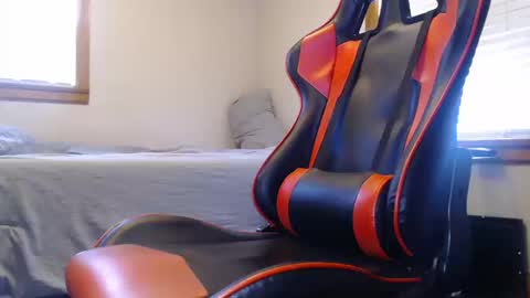 Snapshot of hard4u6767 chatting on October 17, 5:15 pm hard4u6767 online show from October 17, 5:15 pm