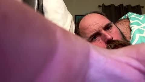 Snapshot of hard4u69091983 chatting on February 14, 4:15 am Hard4u69 online show from February 14, 4:15 am