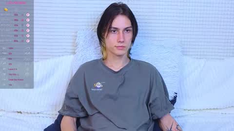 Mark online show from October 7, 9:34 pm