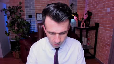 Steve online show from December 3, 12:49 pm