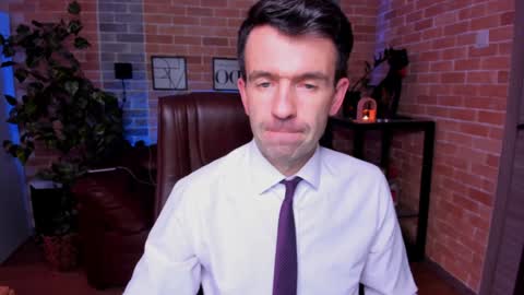 Steve online show from December 16, 2:38 pm