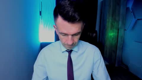 Steve online show from November 6, 2:07 pm