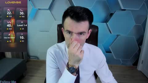 Steve online show from November 30, 3:32 am