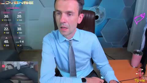 Snapshot of hard_and_juici chatting on July 11, 6:54 pm Steve online show from July 11, 6:54 pm