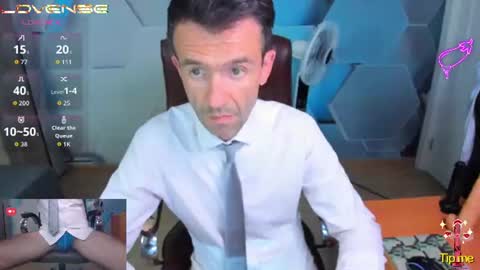Snapshot of hard_and_juici chatting on July 13, 8:28 am Steve online show from July 13, 8:28 am