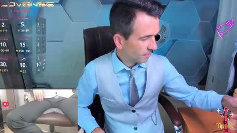Snapshot of hard_and_juici chatting on July 14, 9:25 am Steve online show from July 14, 9:25 am