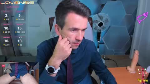 Snapshot of hard_and_juici chatting on July 21, 7:05 pm Steve online show from July 21, 7:05 pm