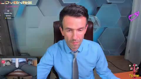 Snapshot of hard_and_juici chatting on July 28, 8:23 pm Steve online show from July 28, 8:23 pm