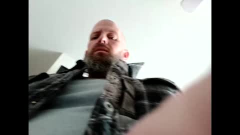 Snapshot of hard_insomnia chatting on February 14, 5:25 pm HornyHubby online show from February 14, 5:25 pm