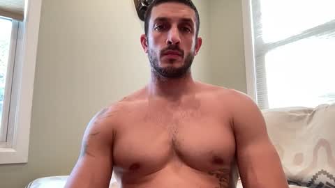 hard_runner_ online show from October 20, 2:39 pm