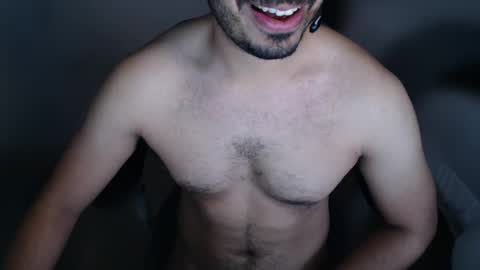 Snapshot of hardandhornyandbrown chatting on January 31, 11:56 pm H online show from January 31, 11:56 pm