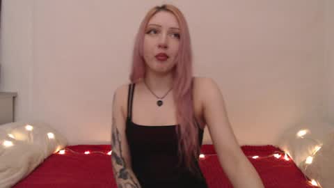 Snapshot of hardcore_x chatting on April 23, 8:11 pm Emily online show from April 23, 8:11 pm