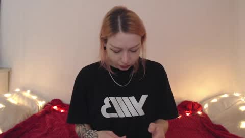 Snapshot of hardcore_x chatting on May 28, 7:00 pm Emily online show from May 28, 7:00 pm