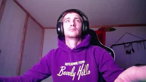 Snapshot of harddick19966 chatting on December 23, 7:50 am Austin online show from December 23, 7:50 am