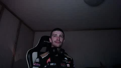 Snapshot of harddick19966 chatting on March 29, 2:44 am Austin online show from March 29, 2:44 am