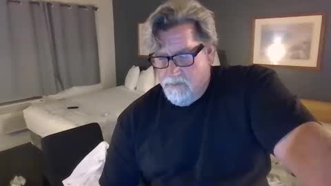 hardfreak4you online show from September 28, 1:05 pm