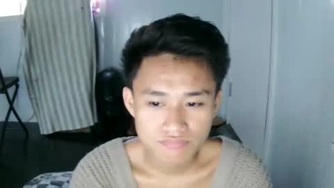 Snapshot of hardfucker_niel chatting on October 19, 1:39 am niel online show from October 19, 1:39 am