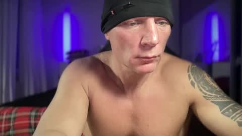 MATTSTEEL - ITALIAN STALLION online show from December 8, 1:14 pm