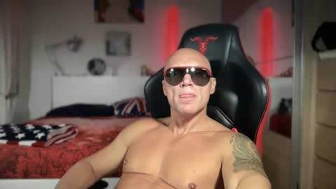 MATTSTEEL - ITALIAN STALLION online show from September 25, 1:09 am