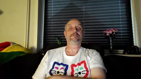 MrLazy online show from June 7, 7:06 pm