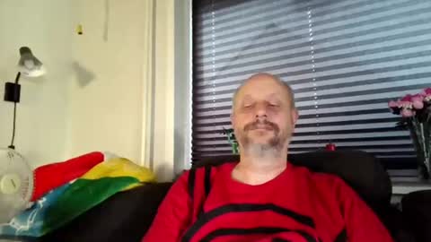 MrLazy online show from June 27, 6:24 pm