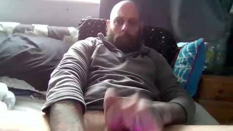 hardnhorny198 online show from February 23, 9:17 am