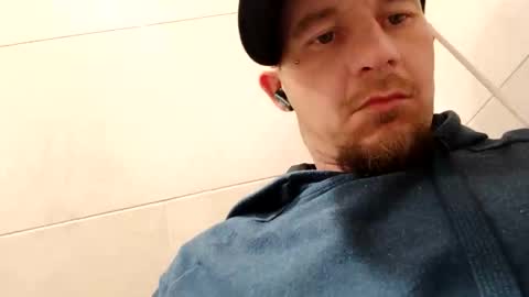 hardnready5502 online show from February 20, 7:41 pm