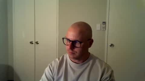 Stand Lee online show from March 12, 7:38 pm