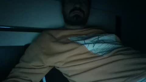 Snapshot of hardplay4114 chatting on March 5, 12:17 am SIR HARD online show from March 5, 12:17 am