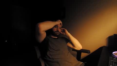 Tom online show from September 17, 2:35 am
