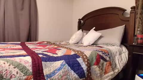 Snapshot of hardworkertn chatting on March 16, 1:22 am hardworkertn online show from March 16, 1:22 am