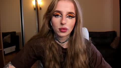 Snapshot of harley_kimm chatting on April 8, 5:29 am Julia online show from April 8, 5:29 am