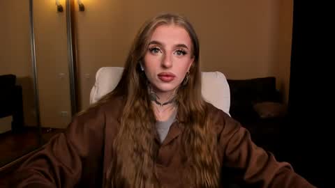 Snapshot of harley_kimm chatting on April 12, 5:12 am Julia online show from April 12, 5:12 am