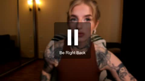 Snapshot of harley_kimm chatting on May 26, 4:52 am Julia online show from May 26, 4:52 am