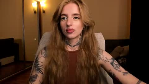 Snapshot of harley_kimm chatting on July 11, 6:05 am Julia online show from July 11, 6:05 am