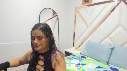 Snapshot of harleyhot_ chatting on March 23, 8:13 pm harleyhot_ online show from March 23, 8:13 pm