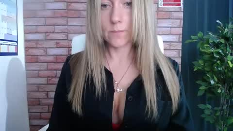 harleyrebz online show from October 1, 6:52 am