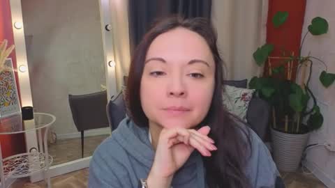 Snapshot of harmoni_love chatting on March 11, 6:08 am Alice online show from March 11, 6:08 am