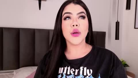 Snapshot of harmonybabe_ chatting on March 14, 8:25 pm Harmony online show from March 14, 8:25 pm