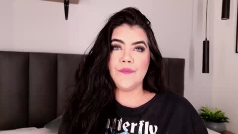 Snapshot of harmonybabe_ chatting on March 15, 9:32 pm Harmony online show from March 15, 9:32 pm