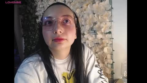 Snapshot of harmonys_couple_ chatting on April 13, 6:08 am Harmonys World online show from April 13, 6:08 am
