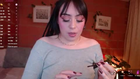 Snapshot of harmonyy01 chatting on May 16, 3:47 am Harmony Please help me to reach 100 thumbs up online show from May 16, 3:47 am