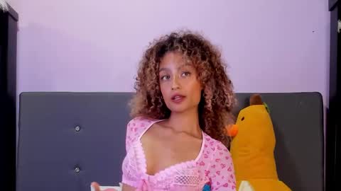 Harmony Hill online show from November 1, 1:07 am