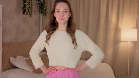 Sarah online show from February 4, 4:40 am